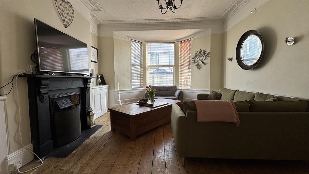 Property photo 3 of 25 Fullsizerender.Jpeg