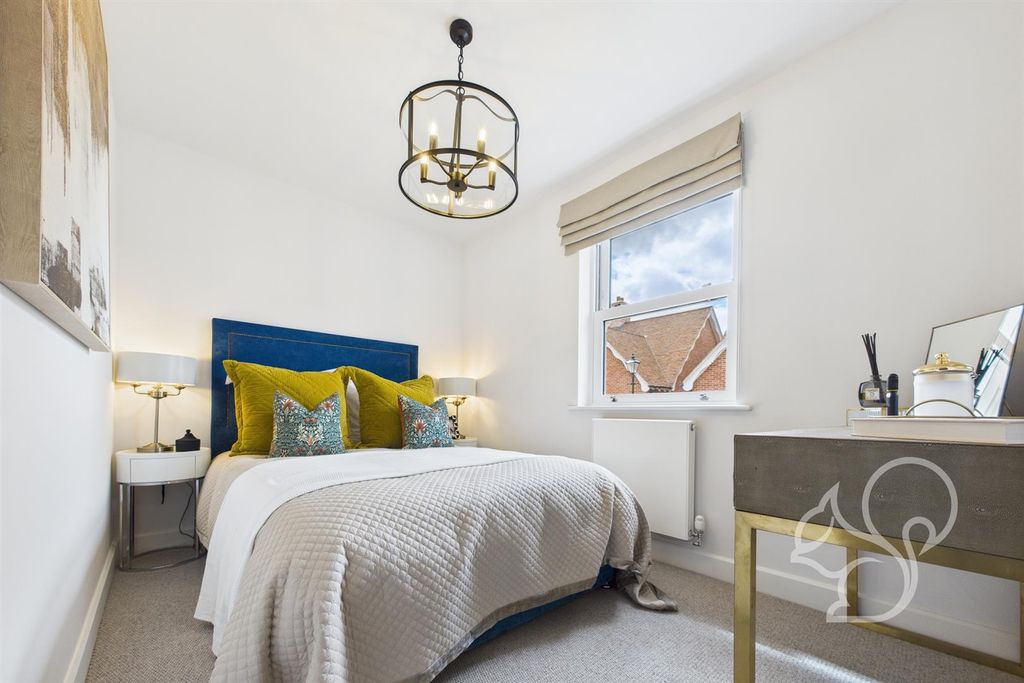 Property photo 3 of 19 Cam01254G0-Pr0338-Still013.Jpg