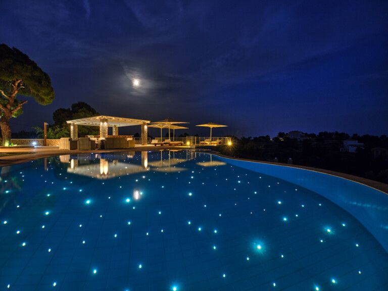 Property photo 1 of 33