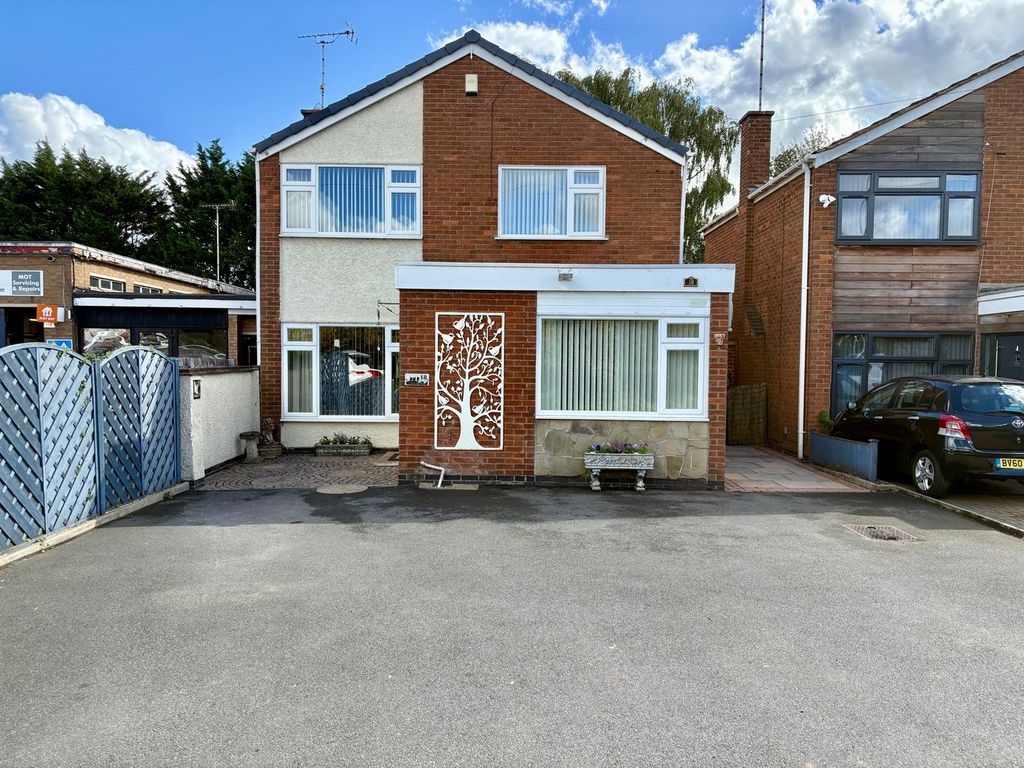 Property photo 1 of 15