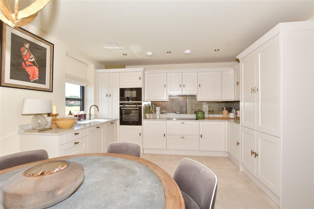 Property photo 3 of 12 Kitchen/ Diner