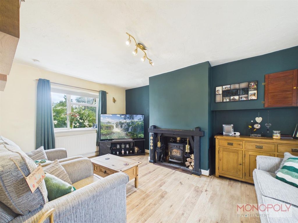 Property photo 3 of 30 Cam03815G0-Pr0472-Still003.Jpg