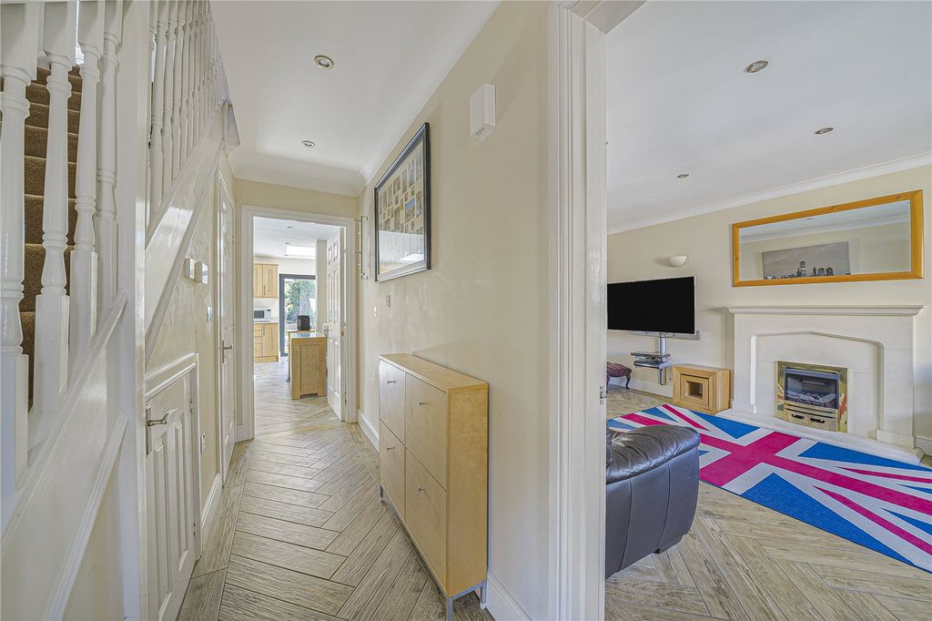 Additional image 20 of 5 bed detached house for saleCortland Close, Crayford, Kent DA1