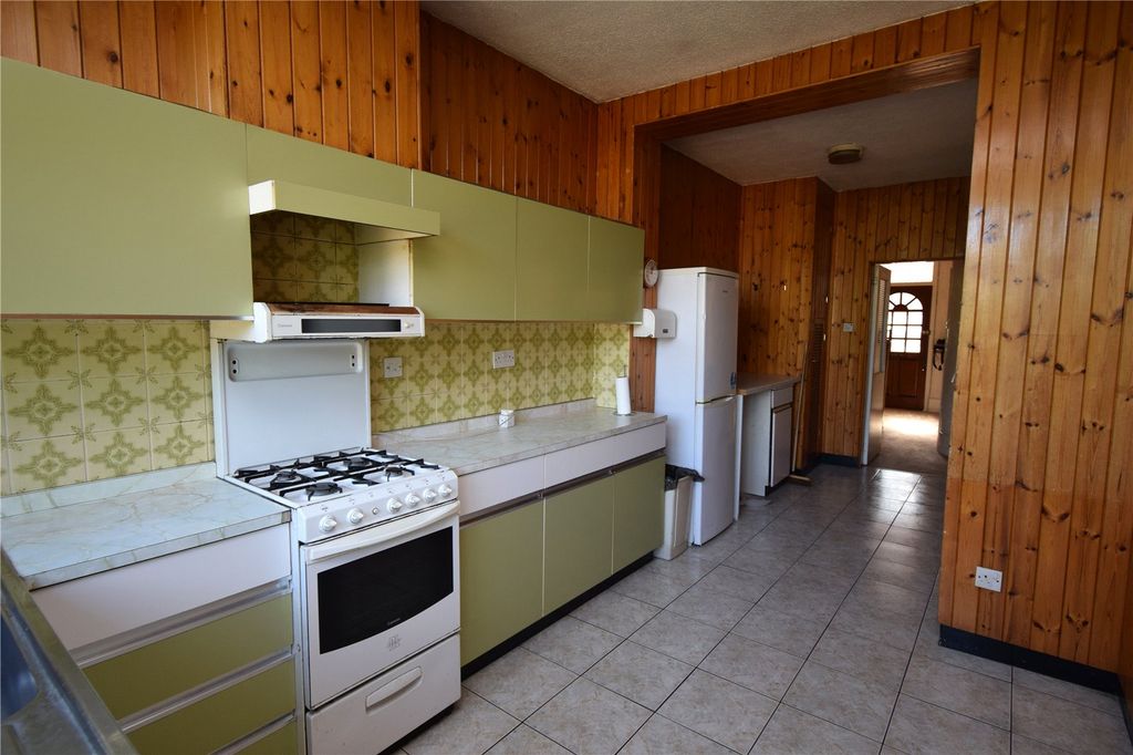 Property photo 1 of 12 Picture No. 19