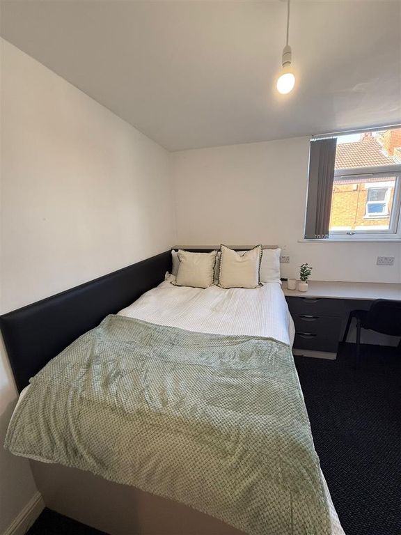 Property photo 2 of 9 R3 6.Jpeg