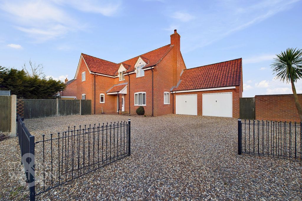 Property photo 1 of 29