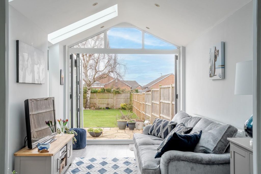 Property photo 2 of 15 Dsc02901-Hdr-Edit.Jpg