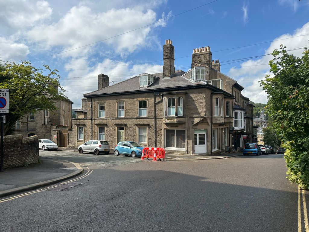 Property photo 1 of 1 Copyright Ninalubman.Com