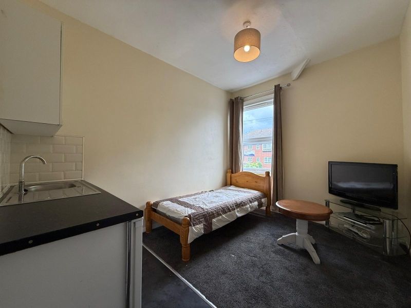 Property photo 3 of 3