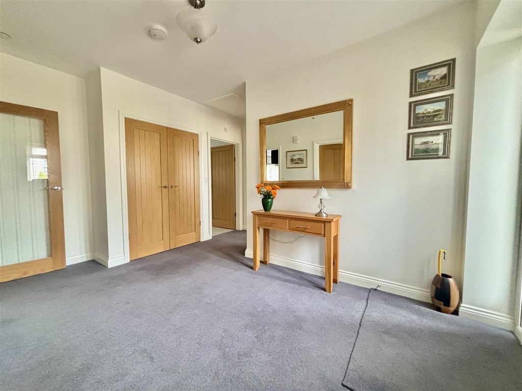 Property photo 2 of 32 Img_1626.Jpg