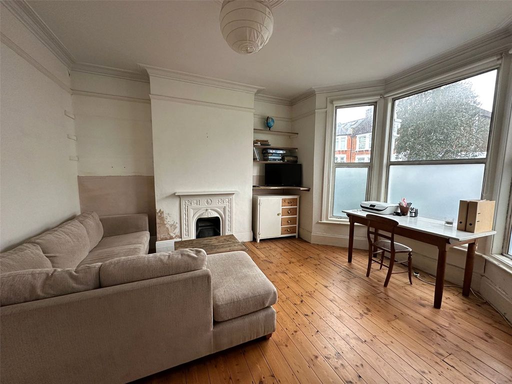 Property photo 2 of 15 Picture 2