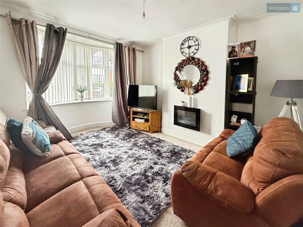 Property photo 2 of 15 Picture No. 05