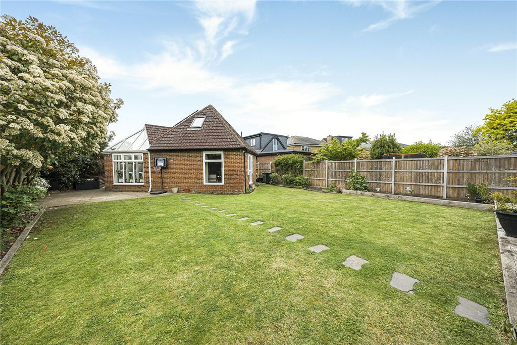 Property photo 2 of 12 Picture No. 01