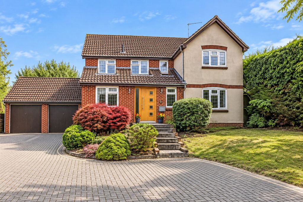 Property photo 1 of 37
