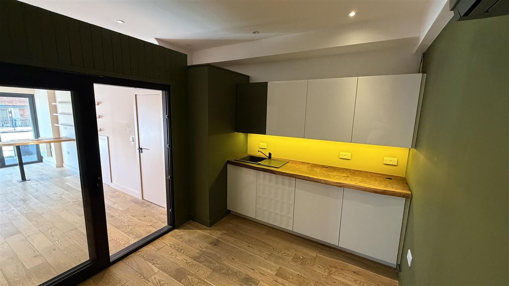 Property photo 3 of 7 Img_3927.Jpg