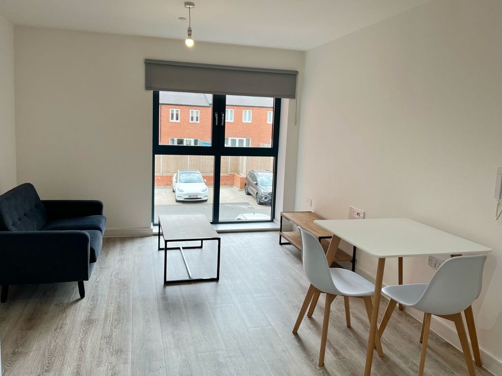 Property photo 2 of 7 Picture No. 09