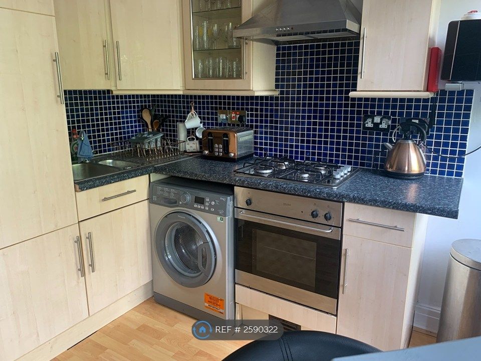 Property photo 2 of 13