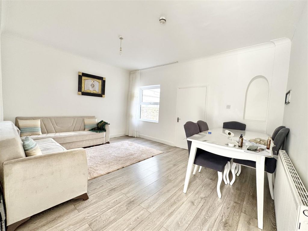 Property photo 3 of 13 Img_9658.Jpg