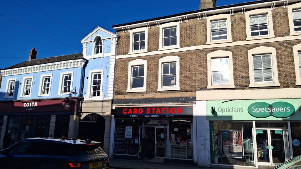 Property photo 1 of 9 Photo 9