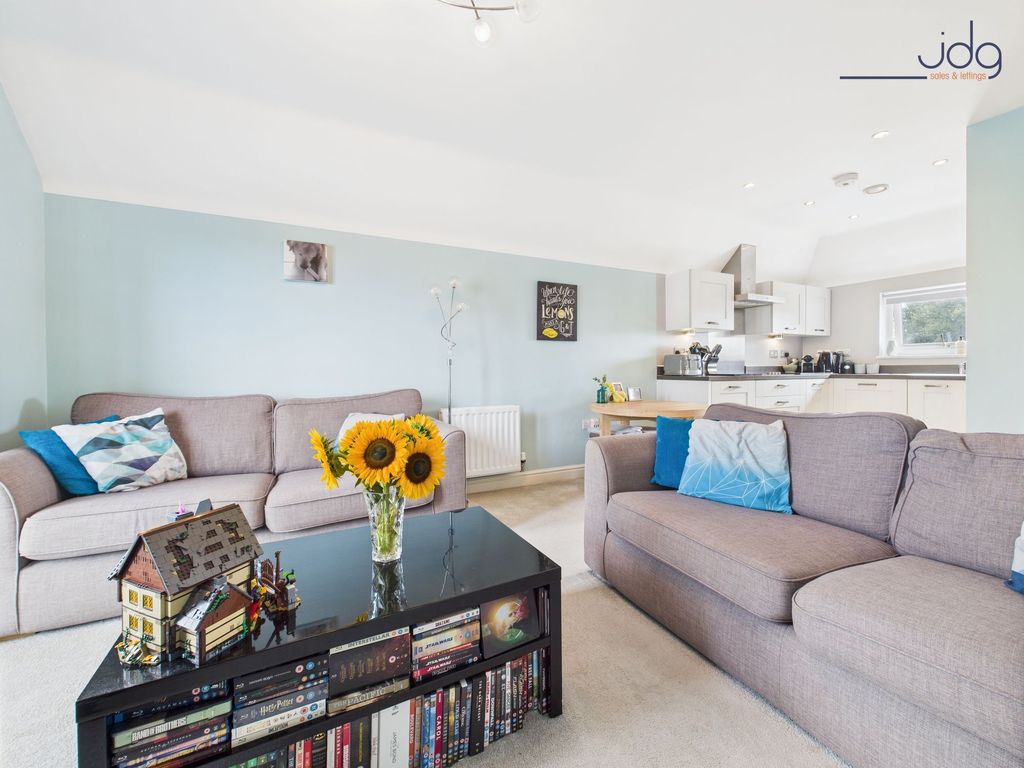 Property photo 2 of 11 Open Plan Kitchen Living