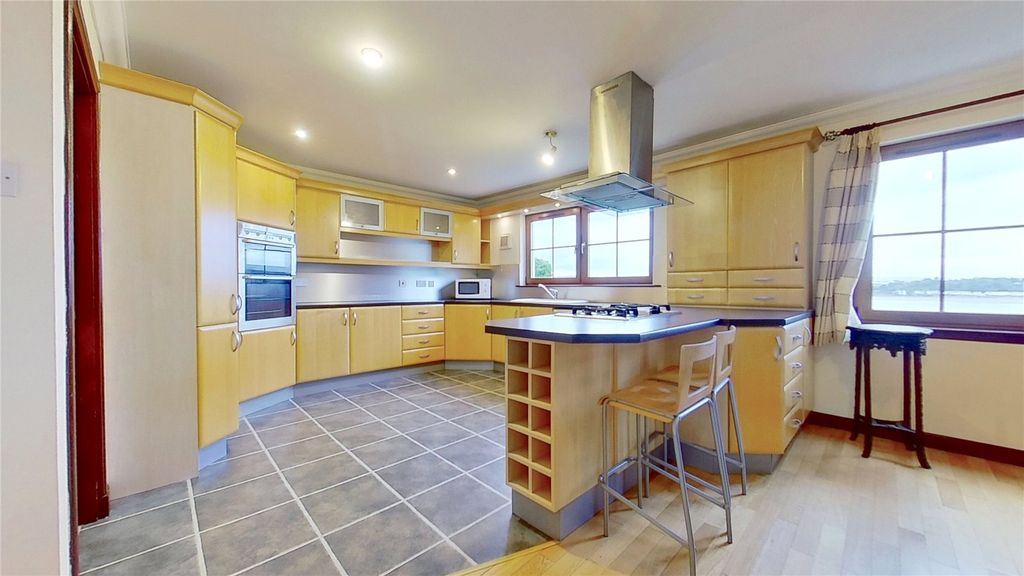 Property photo 3 of 26 Photo 3