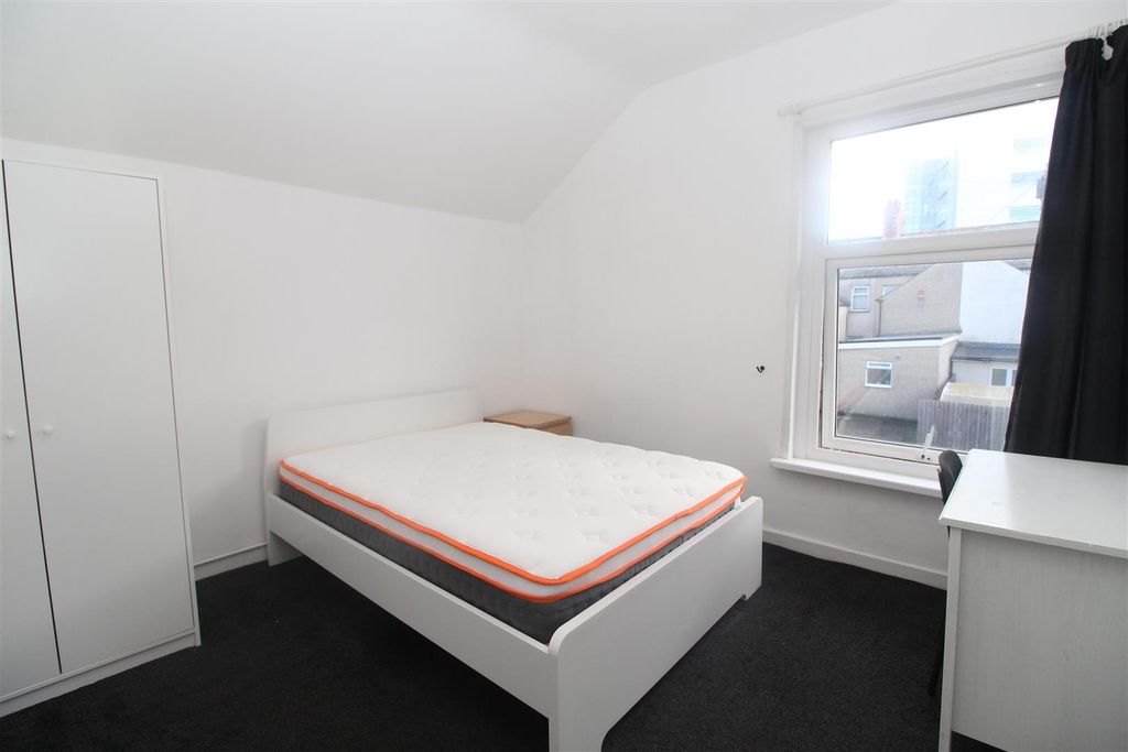 Property photo 1 of 10 Img_0291.Jpg