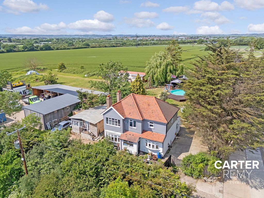 Property photo 1 of 47