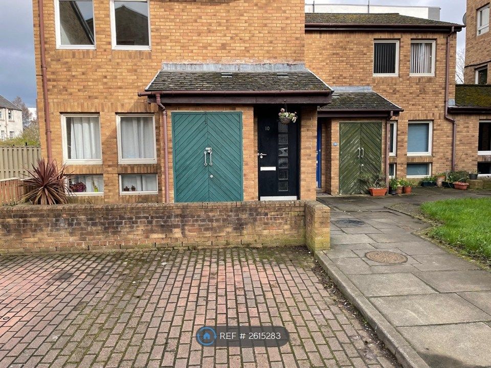 Property photo 1 of 9