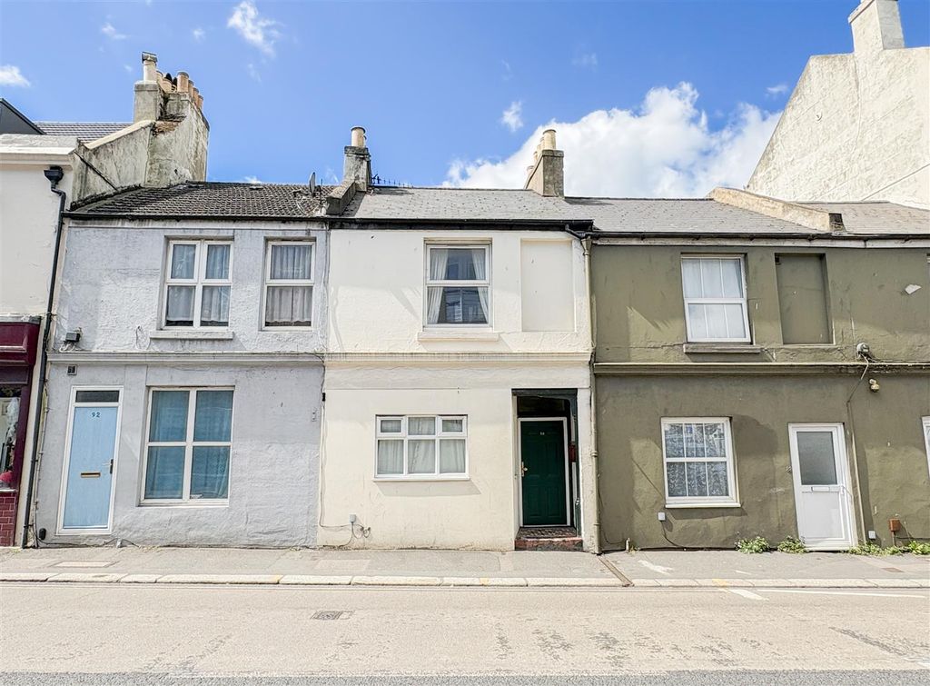 Property photo 1 of 15