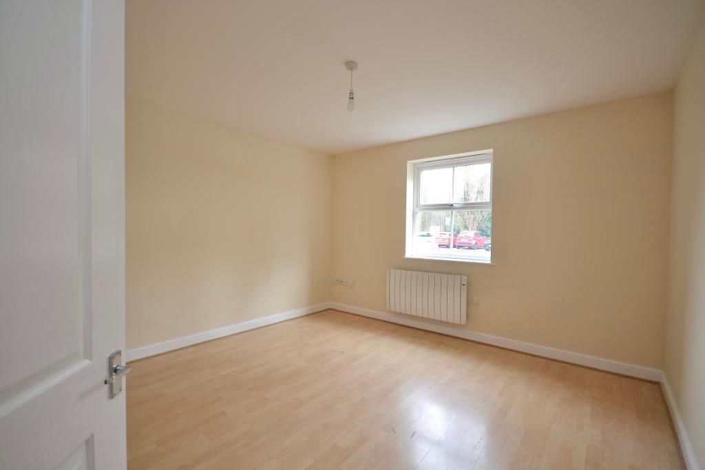 Property photo 2 of 11 Living Dining Room