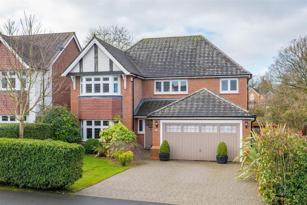 Property photo 1 of 35 Front External