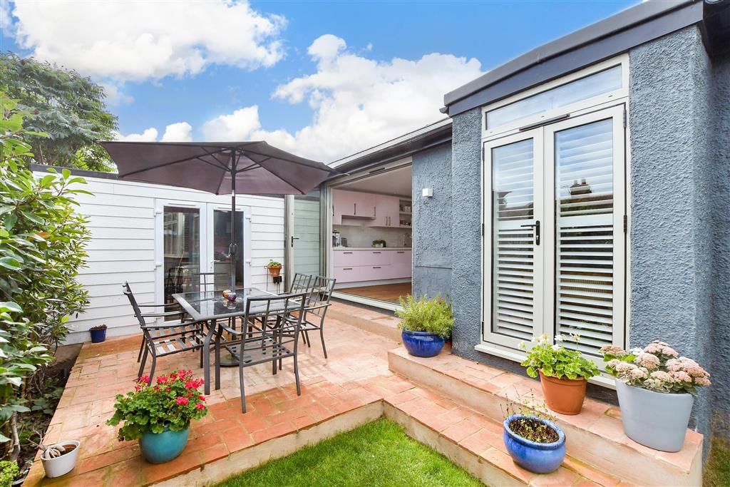 Property photo 3 of 14 Patio / Decking