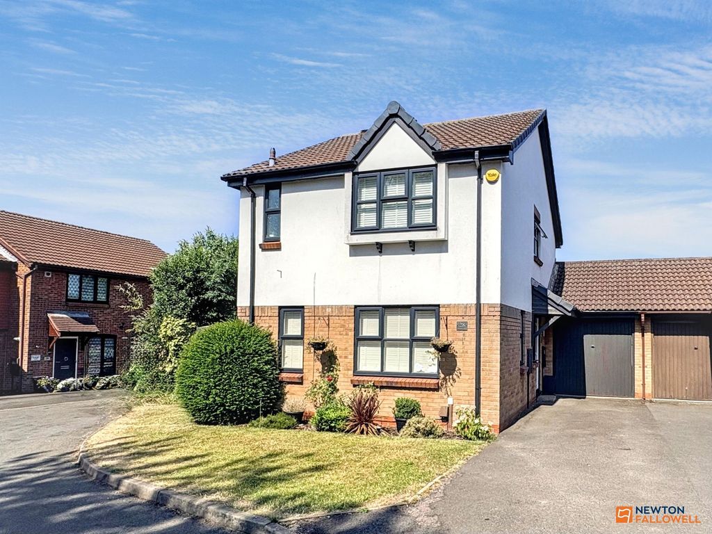 Property photo 1 of 35