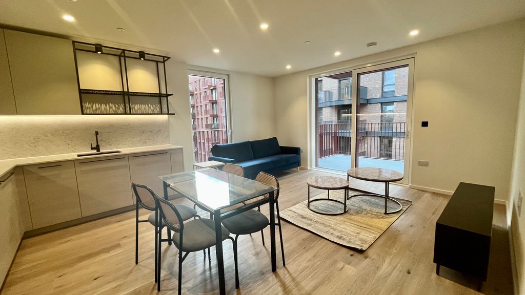 Property photo 1 of 19