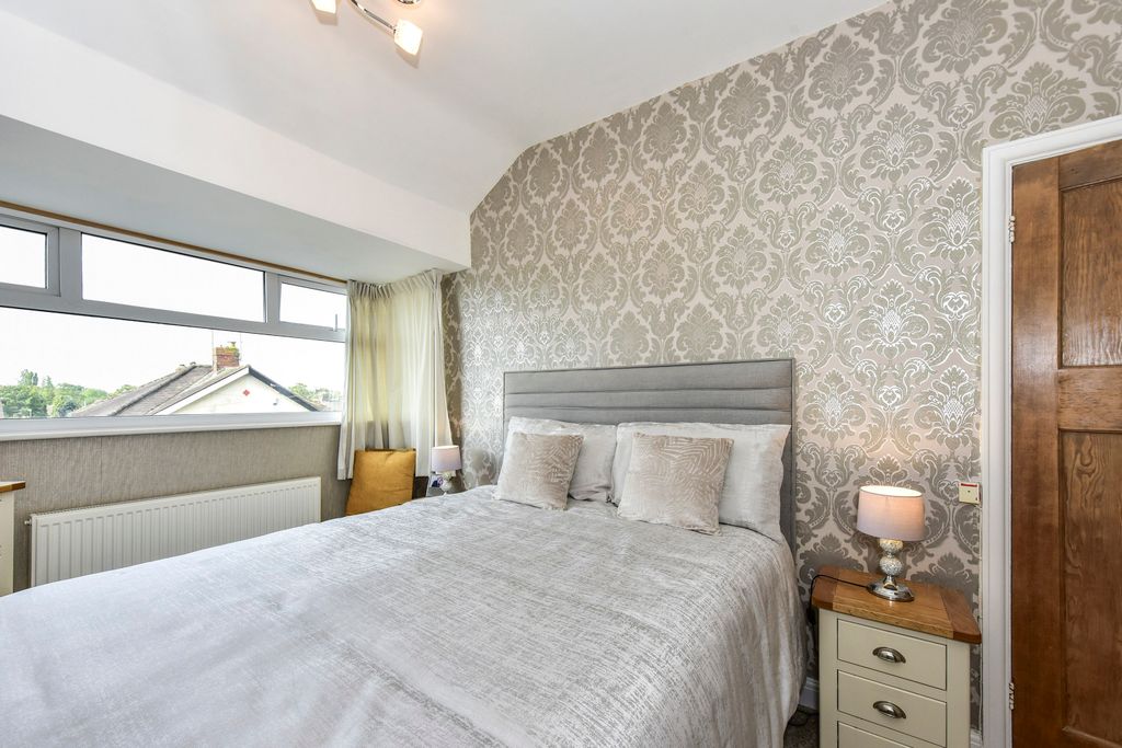 Property photo 3 of 20 Img_2167