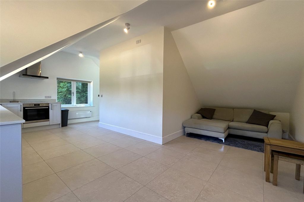 Property photo 3 of 9 Picture No. 29