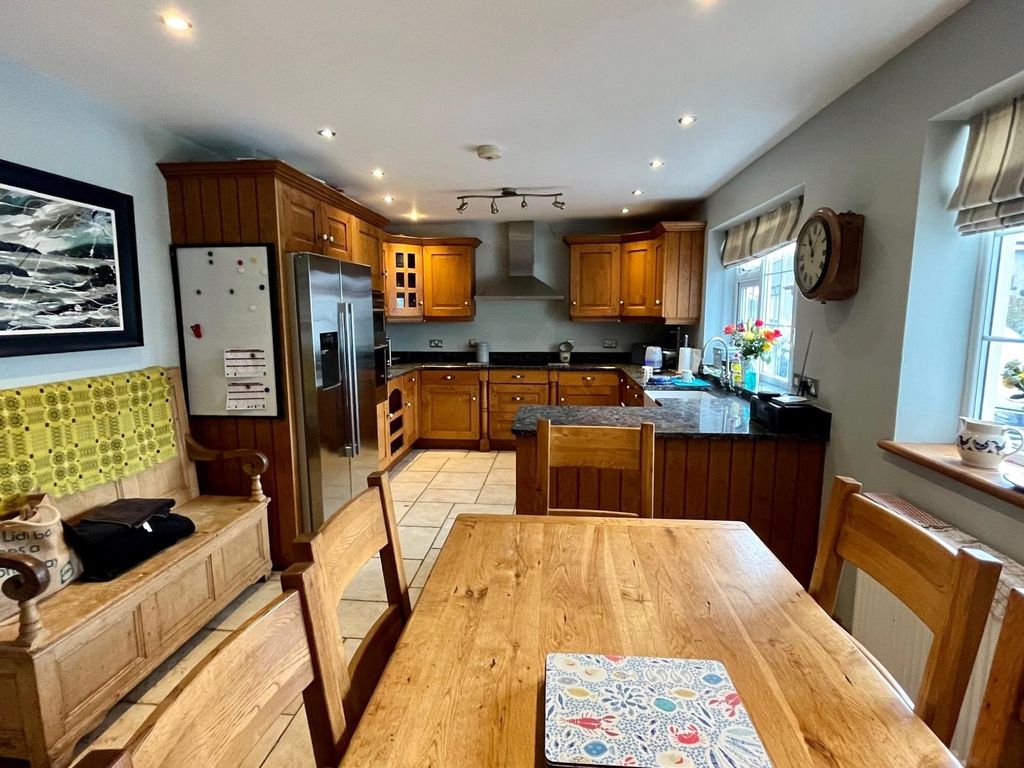 Property photo 1 of 22 Kitchen/Diner