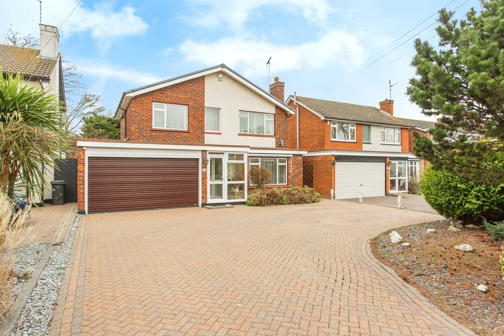 Property photo 1 of 17 Detached Home