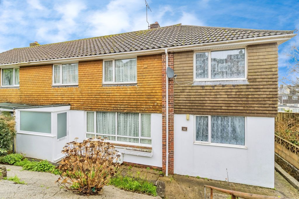 Property photo 1 of 20