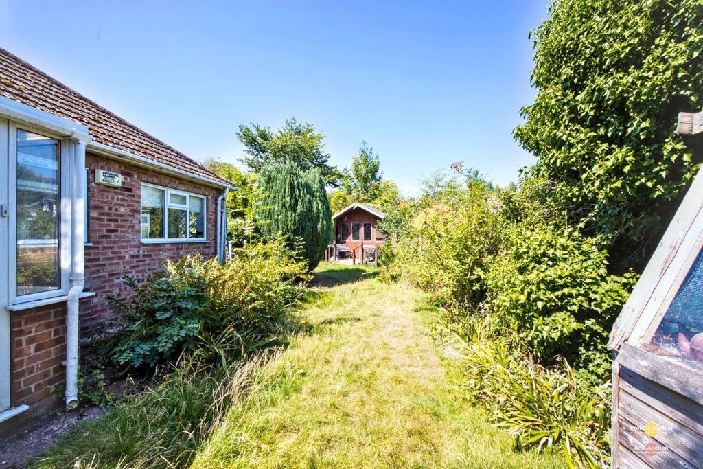 Property photo 3 of 21