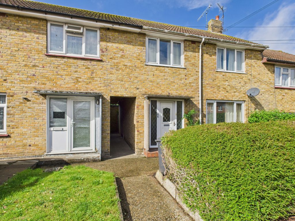 Property photo 1 of 8 4 Bristol Road, Canterbury, Kent, Ct1 3Qn