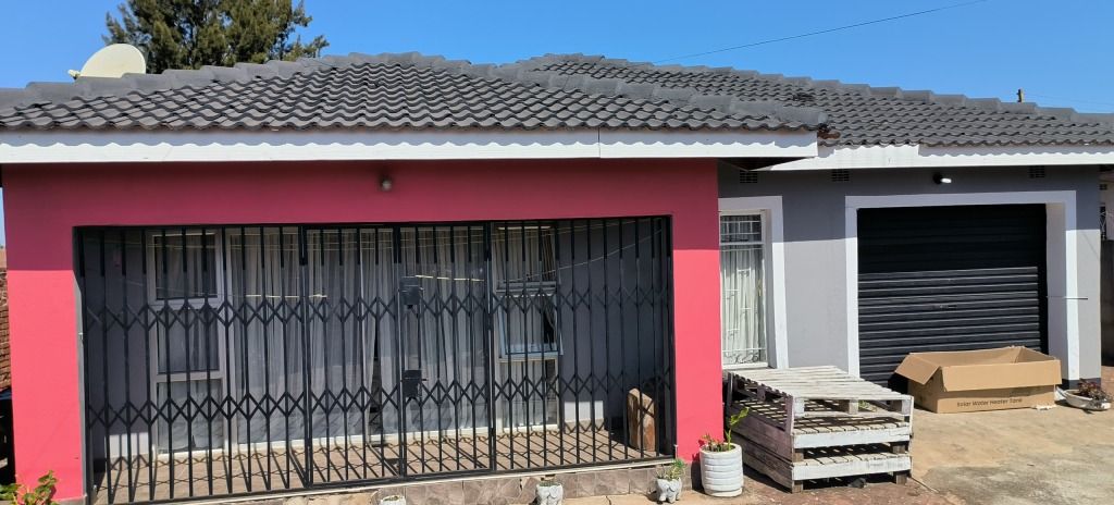 Property photo 1 of 9