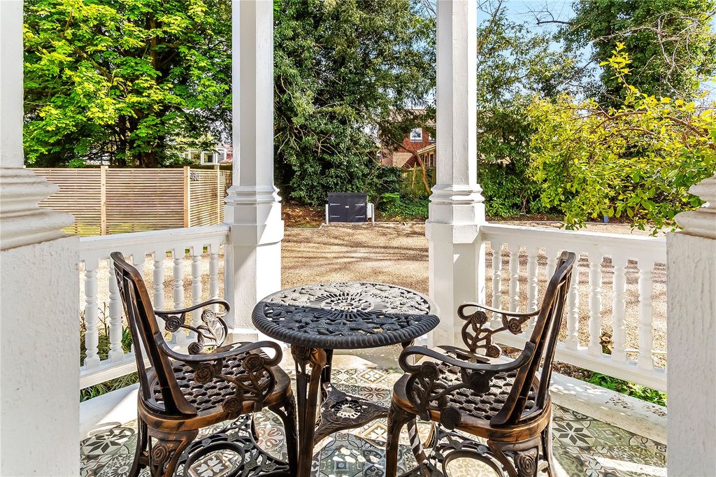 Property photo 3 of 15 Veranda
