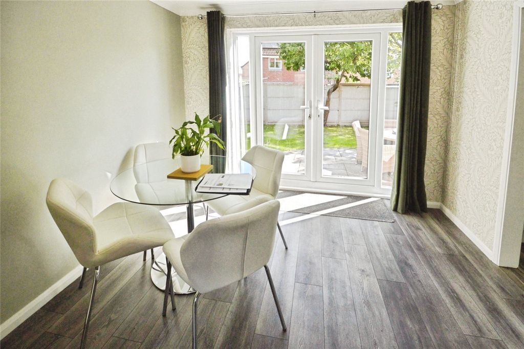 Property photo 3 of 11 Picture No. 09