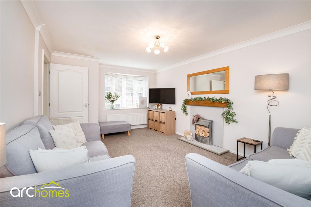 Property photo 2 of 41 Arncroft-42.Jpg