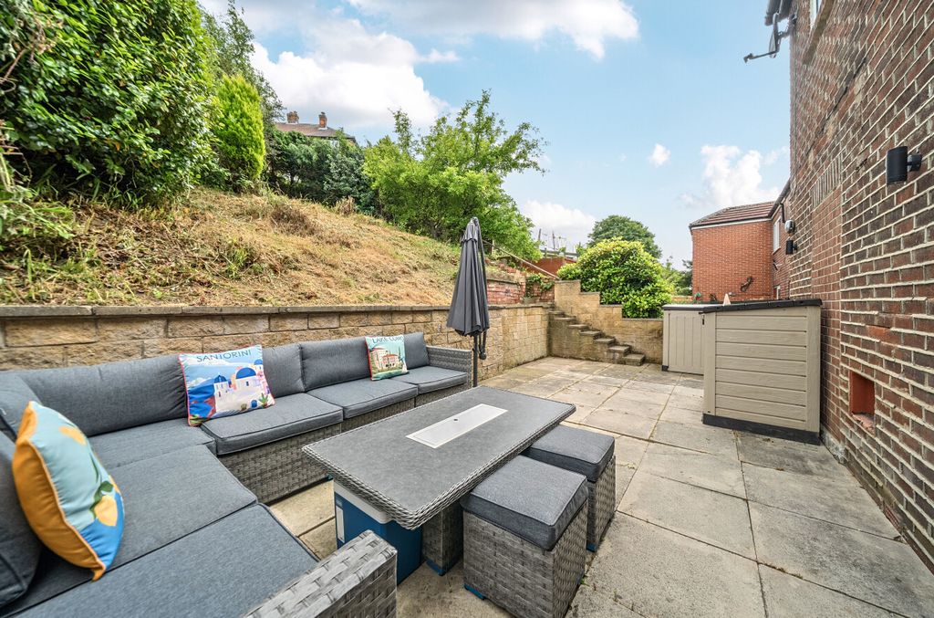 Property photo 3 of 16 1481184-5-6A32d3E...