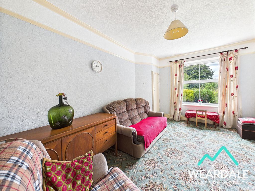 Property photo 3 of 33
