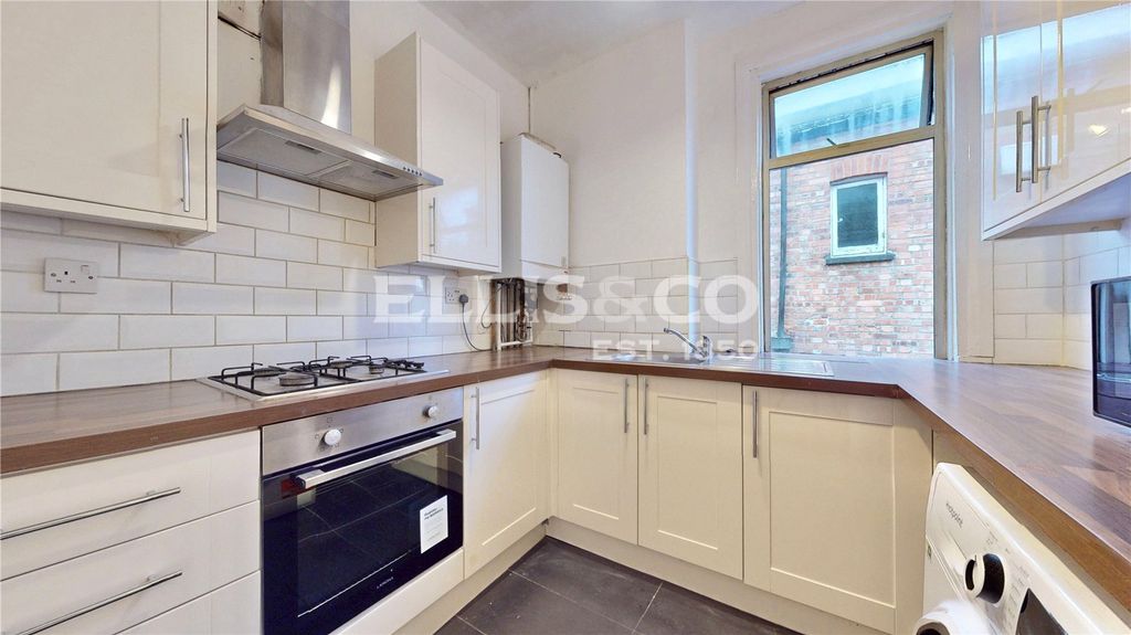 Property photo 3 of 8 Picture No. 09