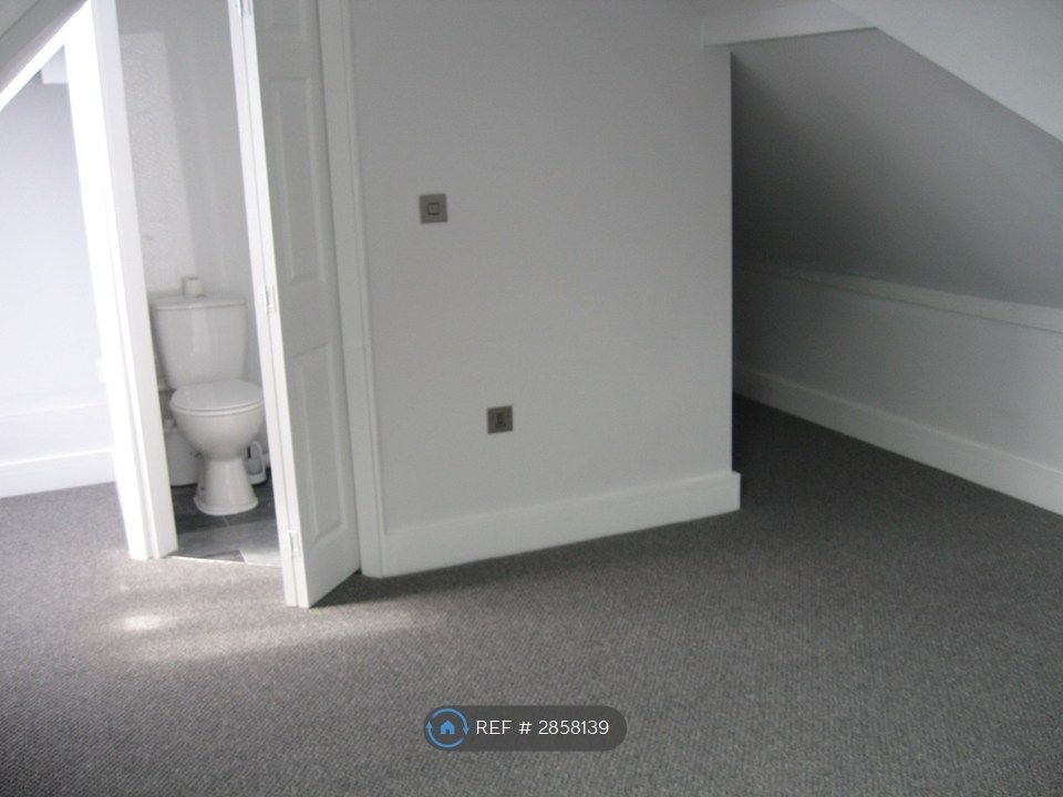 Property photo 3 of 3