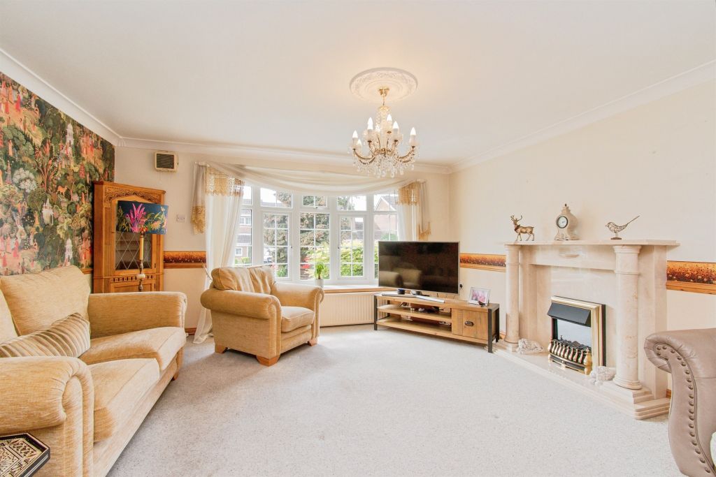 Property photo 2 of 23